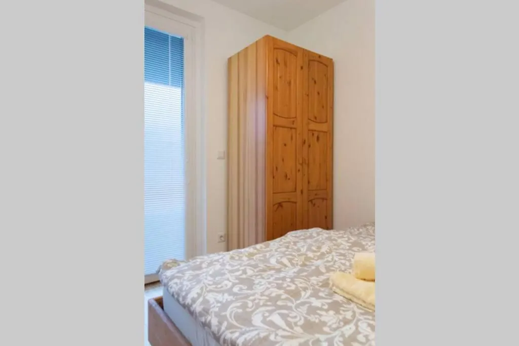 New, Quiet Flat Next To U1, Vic, Shopping Mall,... Vienna Austria
