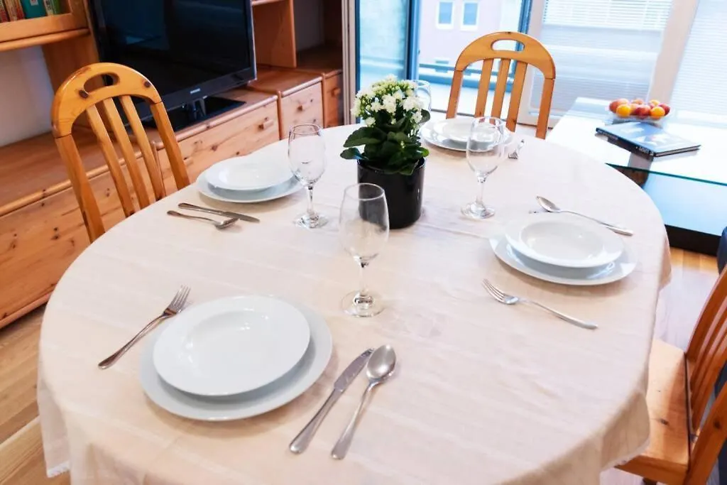 New, Quiet Flat Next To U1, Vic, Shopping Mall,... Wien Apartment