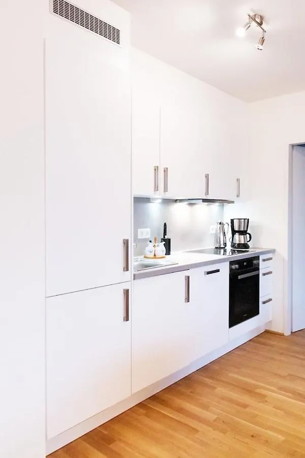 Apartment New, Quiet Flat Next To U1, Vic, Shopping Mall,... Wien