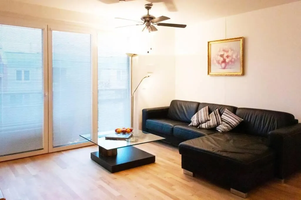 New, Quiet Flat Next To U1, Vic, Shopping Mall,... Wien Apartment